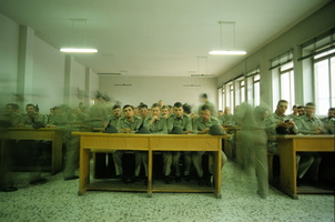 1979-09-24 11 Caserma-Battisti in-aula-per-destinazioni